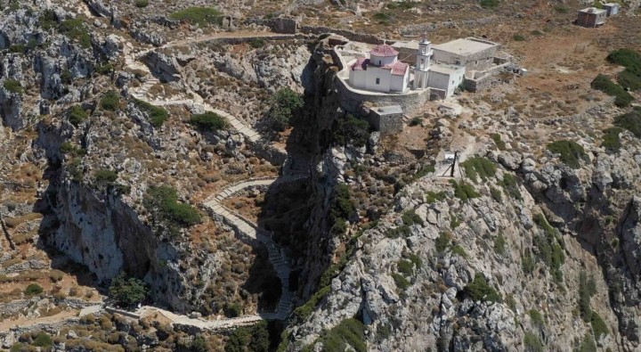 Η πάλαι ποτέ διαλάμψασα Μονή του Αγίου Παντελεήμονος της Σαρίας