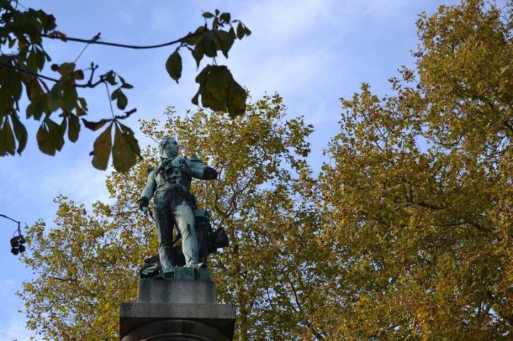 Άγαλμα του Μπισσόν