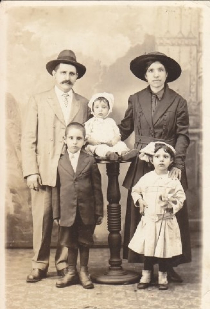 Η οικογένεια του Μανώλη και Βαγγέλας Σταματάκη στο Wheeling WV