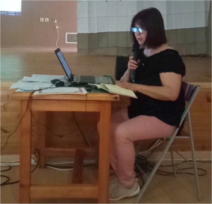 Απαγγελία του ποιήματος της Εμμανουέλας Διακοσάββα «Στο παιδί μου» (ποιητική συλλογή «η Ίριδα των Στοχασμών») από την εκπαιδευτικό Παπαδοπούλου Κατερίνα