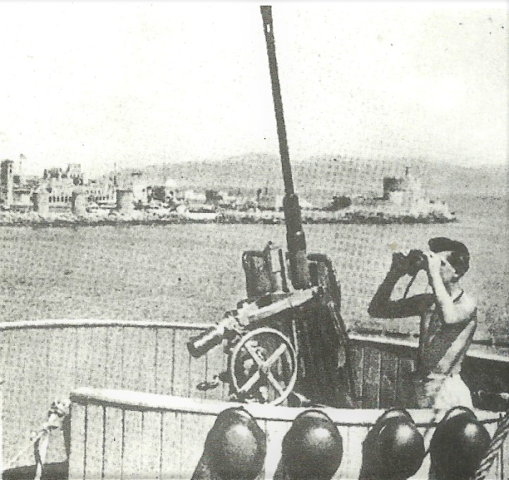 Γερμανικό αντιαεροπορικό  στον εμπορικό λιμένα