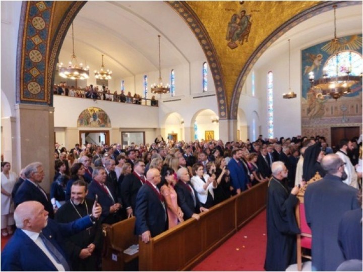 Στιγμιότυπο από την ενθρόνιση του Μητροπολίτη Νέας Ιερσέης κ. Αποστόλου  (Εθνικός Κήρυξ/Μιχάλης Κακιάς)