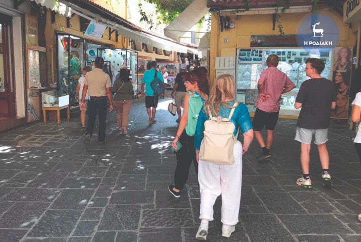 Η τουριστική κίνηση χθες στη Μεσαιωνική Πόλη