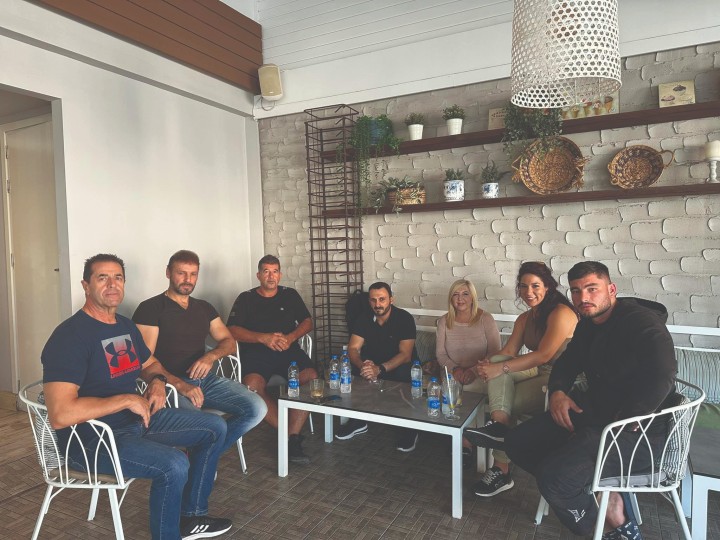 Από αριστερά οι Φιλήμων Χατζηαντωνίου, Μιχάλης Σακελλάρης,  Μίλτος Τσιριγωτάκης,  Βαγγέλης Συνολάκης, Μαρία Χαριτοπούλου, Ευαγγελία Πότσου και Γιώργος Μαυρής