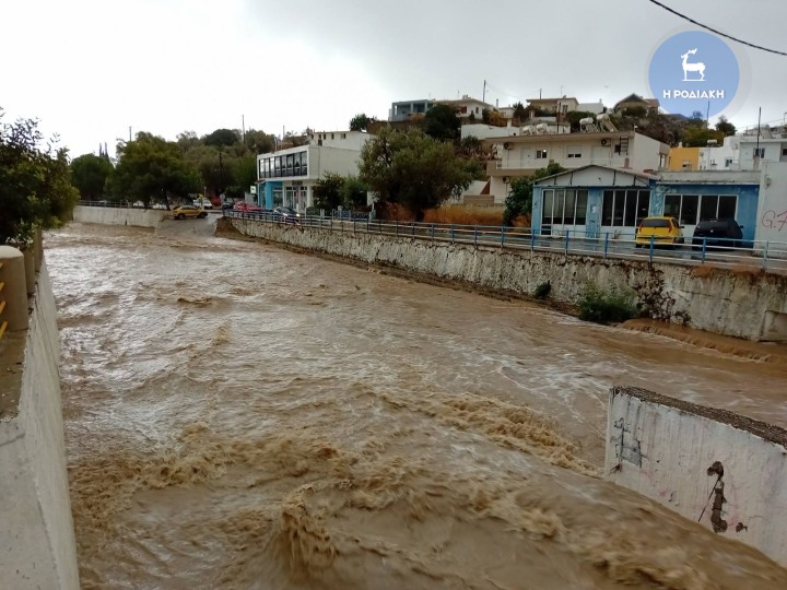 Το κεντρικό ποτάμι στον Αρχάγγελο πριν από λίγο
