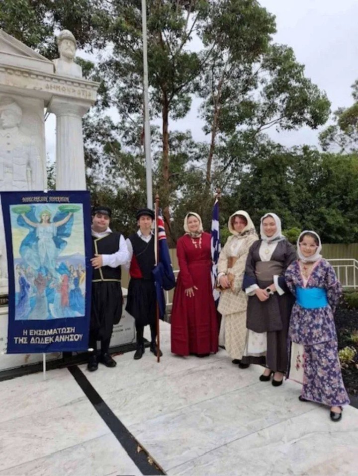 Εκπρόσωποι της Καλυμνιακής Αδελφότητας