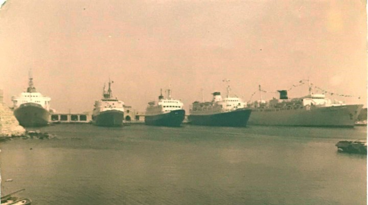 Κρουαζιερόπλοια στο λιμάνι της Ρόδου μεταξύ των οποίων το ΣΤΕΛΛΑ ΟΚΕΑΝΙΣ και ΣΤΕΛΛΑ ΜΑΡΙΣ ΙΙ