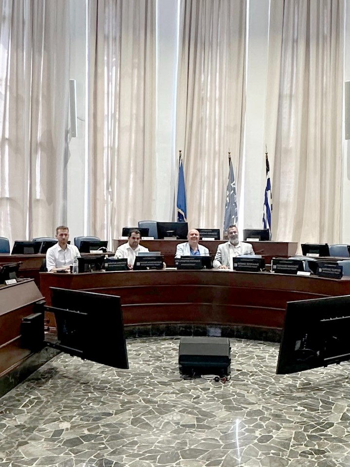 Μιχαήλ Θωμάτος - Αντιδήμαρχος Πολιτικής Προστασίας και Αδεσπότων Συντροφιάς Παντελής Γεωργίου - Δήμαρχος Κουρίου Ευάγγελος Μπεκιάρης - Πρόεδρος ΕΚΕΤΑ Βασίλειος Καππάτος - Διευθυντής Ερευνών ΙΜΕΤ