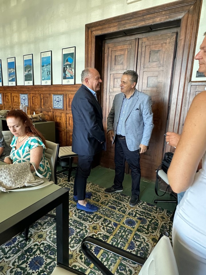 Απόστολος Ασπράκης - Αναπληρωτής Περιφερειάρχης Ευάγγελος Μπεκιάρης - Πρόεδρος ΕΚΕΤΑ