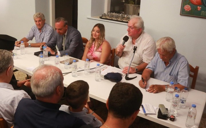 Η ομάδα των ομιλητών.