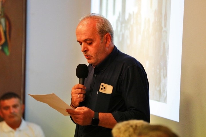 Ο Εκπρόσωπος του Δημάρχου Καρπάθου Μιχάλη Κ. Φελουζή, Αντιδήμαρχος Κομνηνός Γ. Σακέλλης.